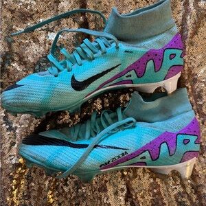 Girls’ Nike Mercurial Zoom Cleats
